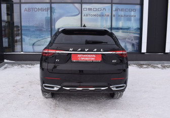 Подержанный автомобиль Haval F7 2022 года (6 фото)