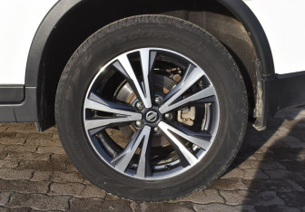 Подержанный автомобиль Nissan X-Trail 2021 года (9 фото)