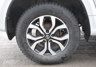 Подержанный автомобиль Nissan Terrano 2020 года (9 фото)