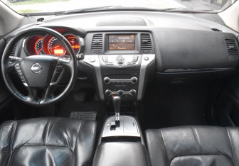 Подержанный автомобиль Nissan Murano Suv 2011 года (12 фото)