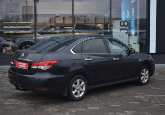 Подержанный автомобиль Nissan Almera Sedan 2014 года (5 фото)