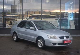 Подержанный автомобиль Mitsubishi Lancer Sedan 2007 года (3 фото)