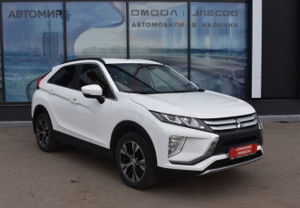 Подержанный автомобиль Mitsubishi Eclipse Cross 2018 года (3 фото)