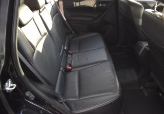 Подержанный автомобиль Subaru Forester Suv 2013 года (11 фото)