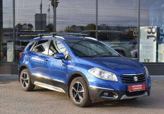 Подержанный автомобиль Suzuki SX4 Hatchback 2014 года (3 фото)