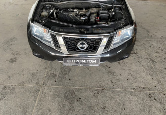 Подержанный автомобиль Nissan Terrano 2017 года (14 фото)