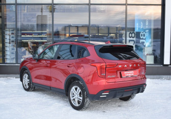 Подержанный автомобиль Haval Jolion 2024 года (7 фото)