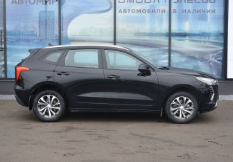 Подержанный автомобиль Haval Jolion 2022 года (4 фото)
