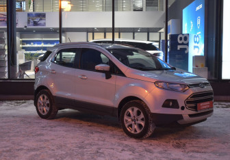Подержанный автомобиль Ford EcoSport 2017 года (3 фото)