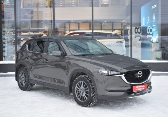 Подержанный автомобиль Mazda CX-5 2018 года (3 фото)