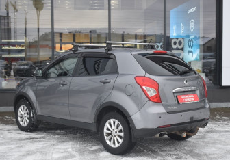 Подержанный автомобиль SsangYong Actyon 2013 года (7 фото)