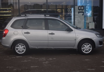 Подержанный автомобиль LADA (ВАЗ) Kalina Wagon 2018 года (4 фото)