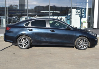 Подержанный автомобиль Kia Cerato Sedan 2019 года (4 фото)