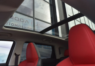 Подержанный автомобиль Changan UNI-S 2024 года (15 фото)