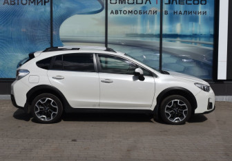 Подержанный автомобиль Subaru XV 2016 года (4 фото)