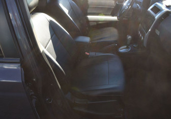 Подержанный автомобиль Nissan X-Trail 2011 года (10 фото)