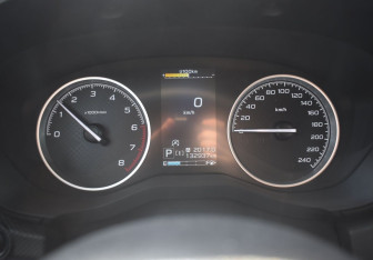 Подержанный автомобиль Subaru Forester Suv 2021 года (14 фото)