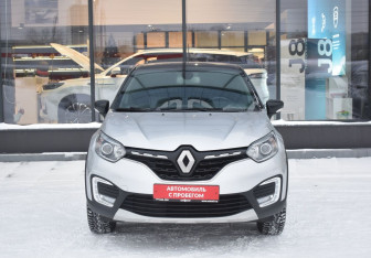 Подержанный автомобиль Renault Kaptur 2021 года (2 фото)