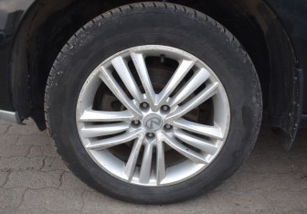 Подержанный автомобиль Nissan Murano Suv 2011 года (9 фото)