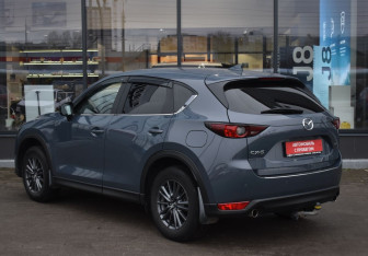 Подержанный автомобиль Mazda CX-5 2021 года (7 фото)