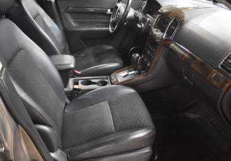 Подержанный автомобиль Chevrolet Captiva 2013 года (10 фото)