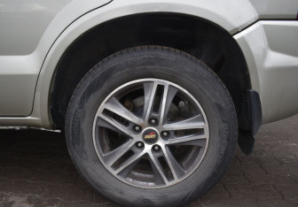 Подержанный автомобиль Hyundai Tucson 2007 года (9 фото)