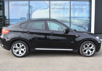 Подержанный автомобиль BMW X6 2011 года (4 фото)