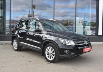 Подержанный автомобиль Volkswagen Tiguan 2011 года (3 фото)