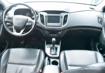 Подержанный автомобиль Hyundai Creta 2017 года (12 фото)