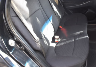 Подержанный автомобиль Hyundai Solaris Sedan 2015 года (11 фото)
