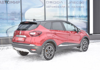 Подержанный автомобиль Renault Kaptur 2021 года (5 фото)