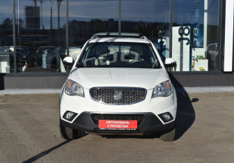 Подержанный автомобиль SsangYong Actyon 2012 года (2 фото)