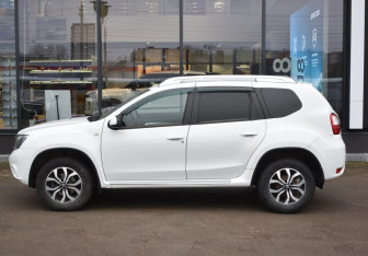 Подержанный автомобиль Nissan Terrano 2020 года (8 фото)