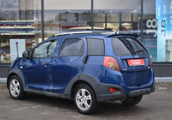 Подержанный автомобиль Chery IndiS (S18D) 2011 года (7 фото)