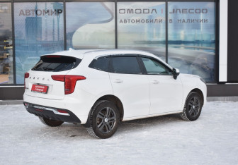 Подержанный автомобиль Haval Jolion 2023 года (5 фото)
