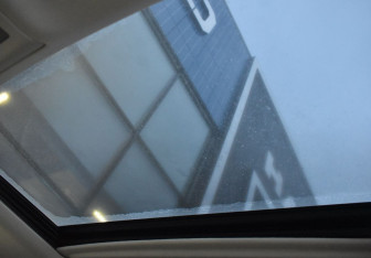 Подержанный автомобиль Lexus LX 2012 года (25 фото)