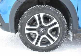 Подержанный автомобиль Renault Logan Sedan 2021 года (9 фото)