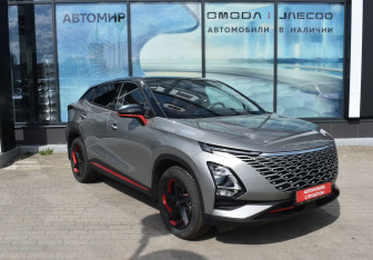 Подержанный автомобиль Omoda C5 2022 года (3 фото)