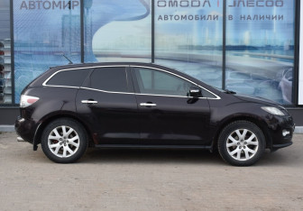 Подержанный автомобиль Mazda CX-7 2007 года (4 фото)
