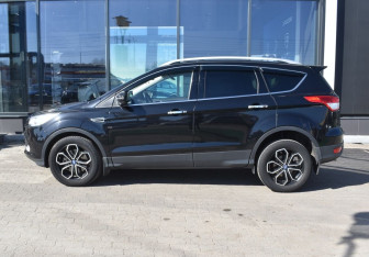 Подержанный автомобиль Ford Kuga 2014 года (8 фото)