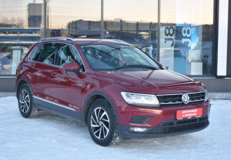 Подержанный автомобиль Volkswagen Tiguan 2018 года (3 фото)