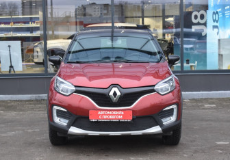 Подержанный автомобиль Renault Kaptur 2020 года (2 фото)