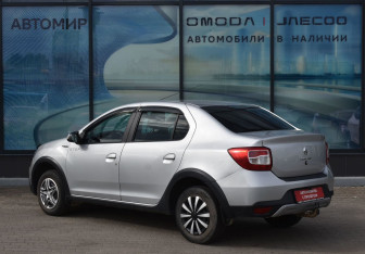 Подержанный автомобиль Renault Logan Sedan 2019 года (7 фото)