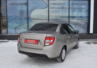 Подержанный автомобиль LADA (ВАЗ) Granta Sedan 2021 года (5 фото)