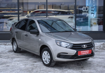 Подержанный автомобиль LADA (ВАЗ) Granta Hatchback 2020 года (3 фото)