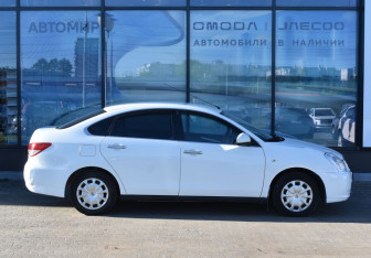 Подержанный автомобиль Nissan Almera Sedan 2015 года (4 фото)