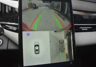 Подержанный автомобиль Geely Atlas 2024 года (17 фото)