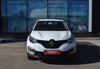 Подержанный автомобиль Renault Kaptur 2017 года (2 фото)