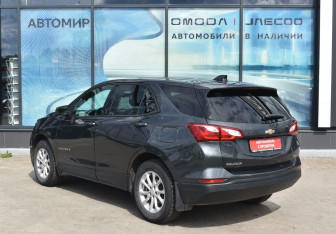 Подержанный автомобиль Chevrolet Equinox 2019 года (7 фото)