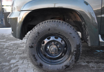 Подержанный автомобиль УАЗ Pickup 2014 года (9 фото)